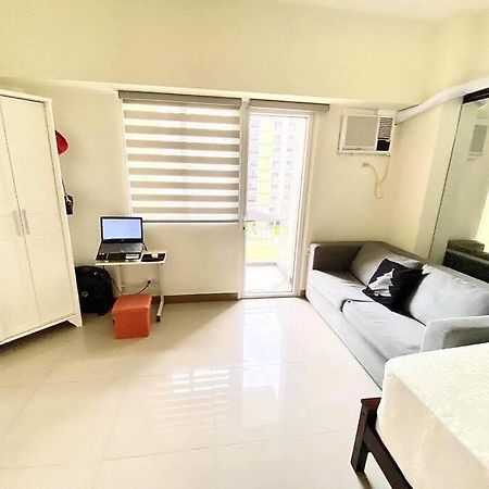 Field Residences Paranaque City Luaran gambar
