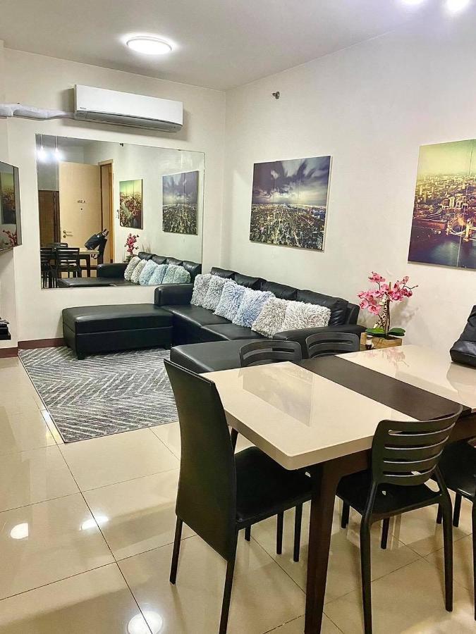 Field Residences Paranaque City Luaran gambar
